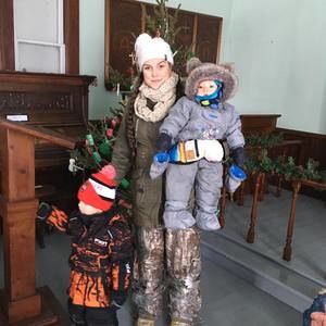 Meet your Posher, Lindy